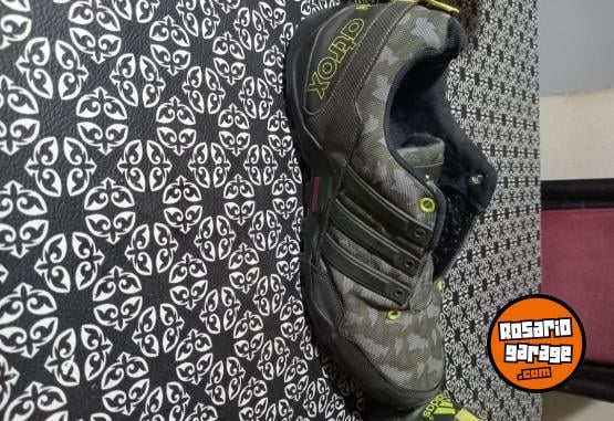 Deportes - Zapatilla adidas atrox - En Venta