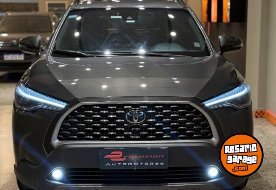 Autos - Toyota COROLLA CROSS SEG 2023 Nafta 52000Km - En Venta