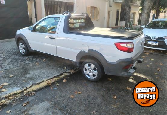 Camionetas - Fiat Strada 2017 Nafta 160000Km - En Venta