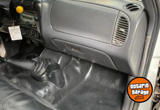 Camionetas - Ford Ranger 2.8 2004 Diesel 350000Km - En Venta
