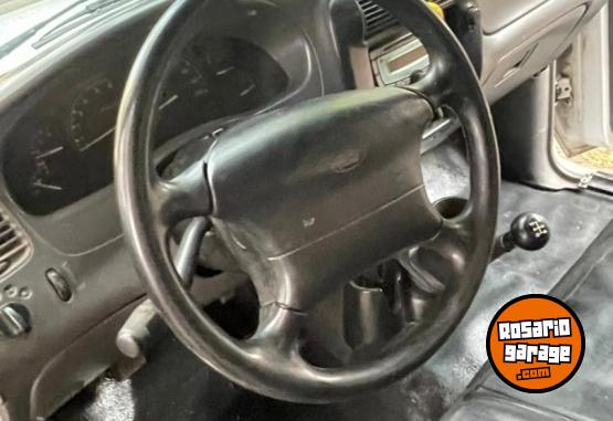 Camionetas - Ford Ranger 2.8 2004 Diesel 350000Km - En Venta