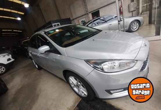 Autos - Ford Focus 2.0 caja manual 2016 Nafta  - En Venta