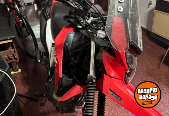 Motos - Honda Xr 2026 Nafta 1000Km - En Venta