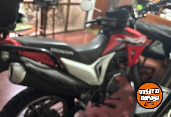Motos - Honda Xr 2026 Nafta 1000Km - En Venta