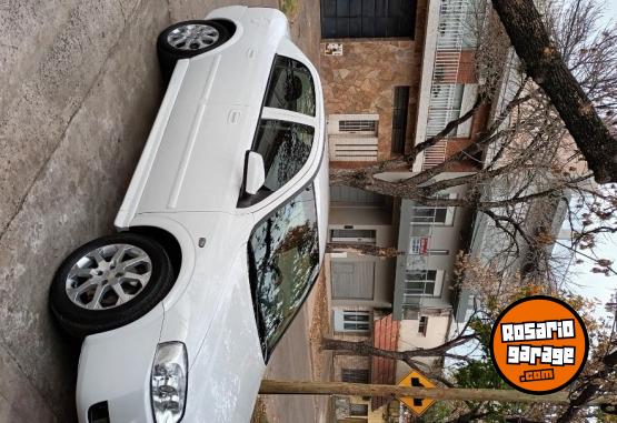 Autos - Chevrolet Astra Gls. 2011 GNC 133000Km - En Venta