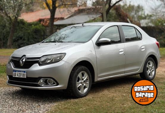 Autos - Renault Logan Privilege 2017 GNC 111111Km - En Venta