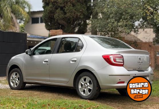 Autos - Renault Logan Privilege 2017 GNC 111111Km - En Venta