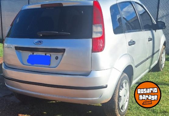 Autos - Ford Fiesta ambiente 2006 Nafta 111Km - En Venta