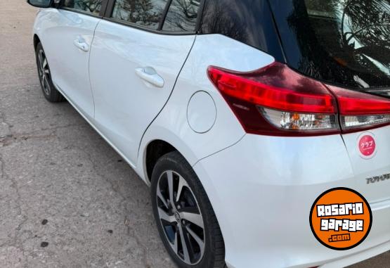Autos - Toyota Yaris xls pack plus 2022 Nafta 88000Km - En Venta
