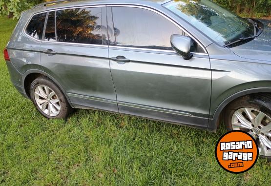 Camionetas - Volkswagen Tiguan 2018 Comfortline 2018 Nafta 160000Km - En Venta
