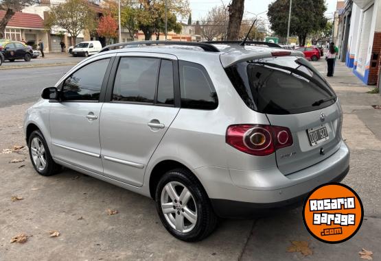Autos - Volkswagen Suran 2010 GNC 131700Km - En Venta