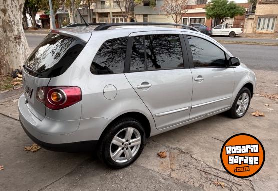 Autos - Volkswagen Suran 2010 GNC 131700Km - En Venta