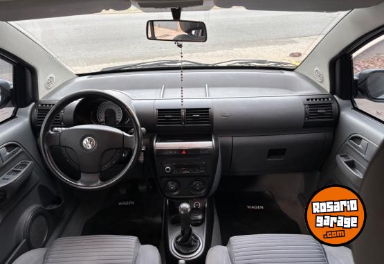 Autos - Volkswagen Suran 2010 GNC 131700Km - En Venta