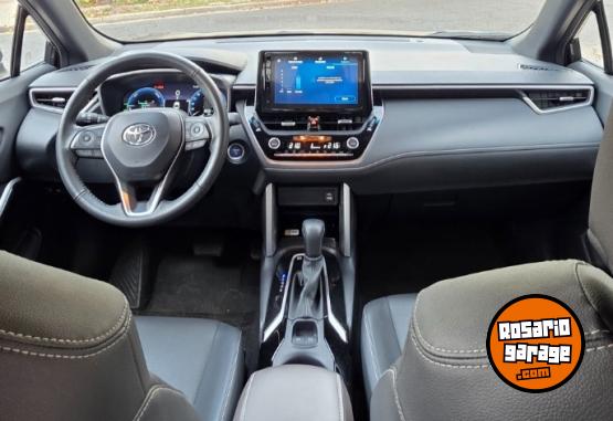 Autos - Toyota Corolla cross seg hev 2024 Nafta 17000Km - En Venta