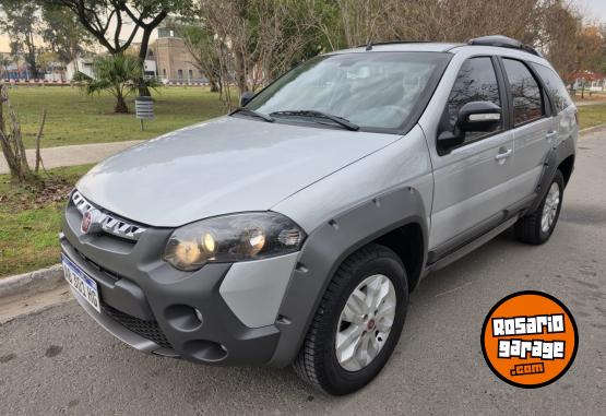 Autos - Fiat Palio Adventure Locker 2017 Nafta 123000Km - En Venta