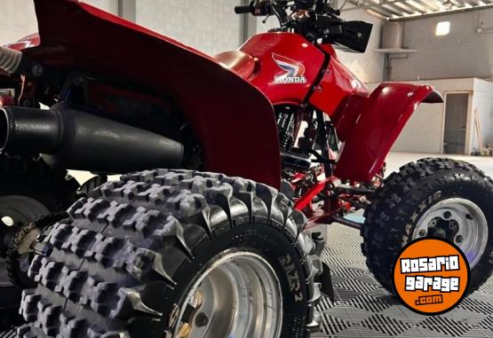 Cuatris y UTVs - Honda FOURTRAX 1998  11111Km - En Venta