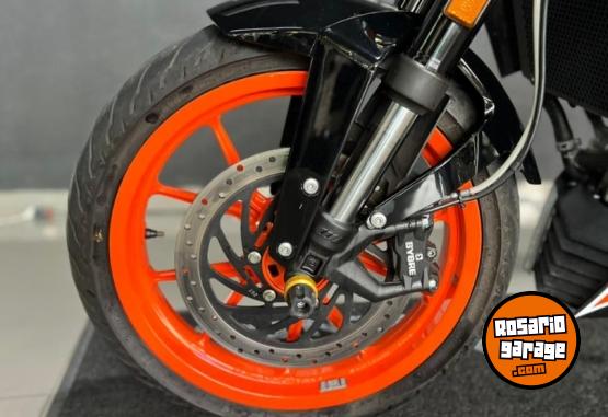 Motos - Ktm DUKE 200 2023 Nafta 6050Km - En Venta