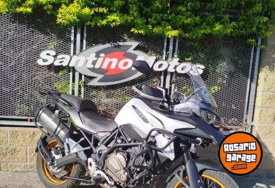 Motos - Qj Motor SRT X 700 2024 Nafta 15539Km - En Venta