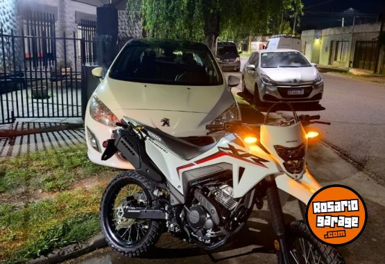 Motos - Honda Xr 300 2026 Nafta 1500Km - En Venta