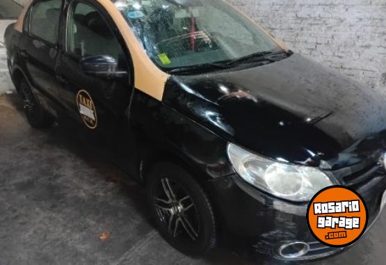 Autos - Volkswagen Voyage 2012 GNC 290000Km - En Venta