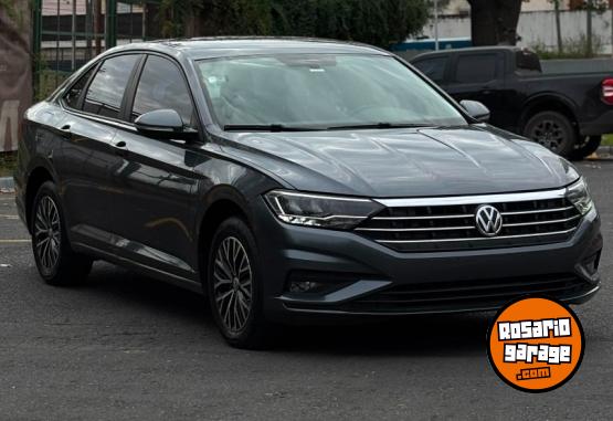 Autos - Volkswagen Vento 2019 Nafta 80000Km - En Venta