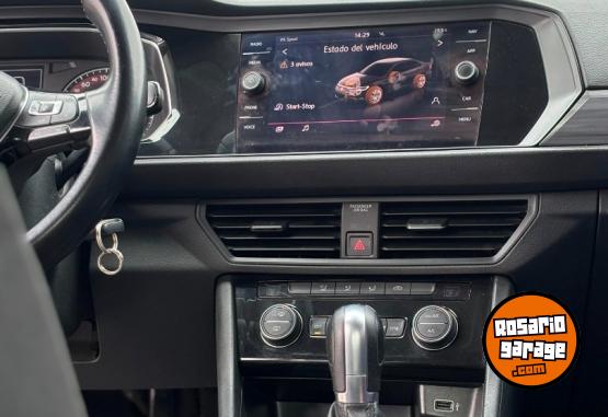 Autos - Volkswagen Vento 2019 Nafta 80000Km - En Venta