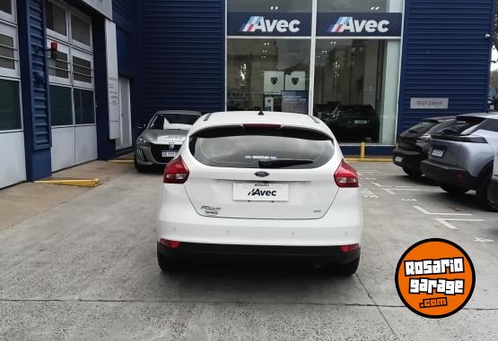 Autos - Ford Focus 2.0 se Plus Power 2017 Nafta 24906Km - En Venta