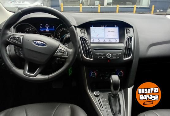 Autos - Ford Focus 2.0 se Plus Power 2017 Nafta 24906Km - En Venta