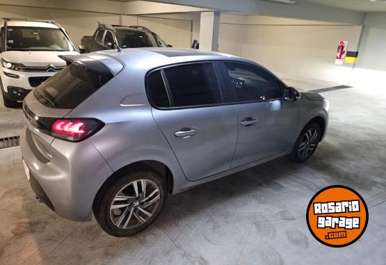 Autos - Peugeot 208 feline 2024 Nafta 33000Km - En Venta