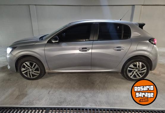 Autos - Peugeot 208 feline 2024 Nafta 33000Km - En Venta