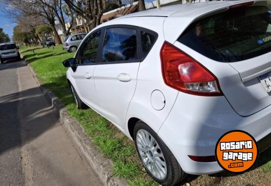 Autos - Ford Fiesta 2016 Nafta 96600Km - En Venta