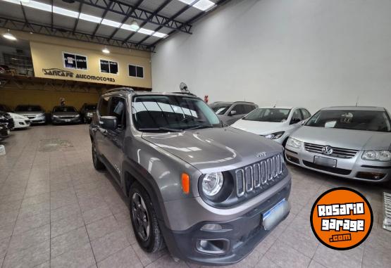 Camionetas - Jeep Renegade sport pluss 2018 Nafta 85000Km - En Venta
