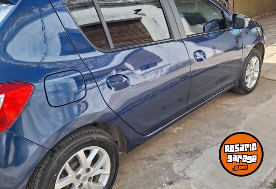 Autos - Renault Sandero Privilenge 2018 GNC 103000Km - En Venta