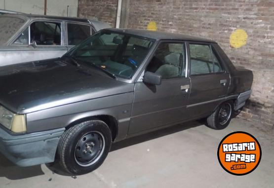 Autos - Renault 9 1996 GNC 190000Km - En Venta