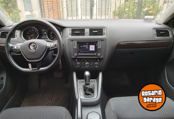 Autos - Volkswagen Vento advance plus 2017 Nafta 15000Km - En Venta