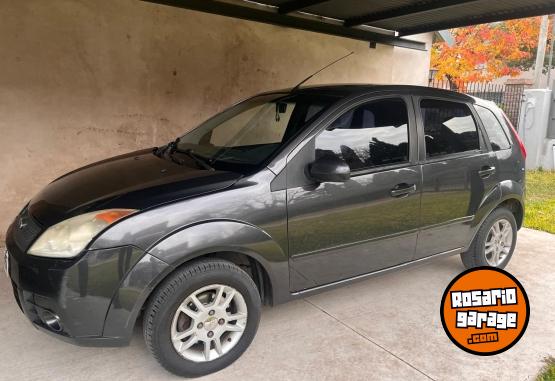 Autos - Ford Fiesta EDGE PLUS MP3 2008 Nafta 200000Km - En Venta