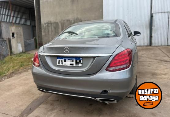 Autos - Mercedes Benz C250 2016 Nafta 190000Km - En Venta