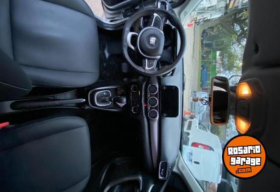 Autos - Fiat Cronos Precision 1.8 AT 2021 Nafta 66000Km - En Venta