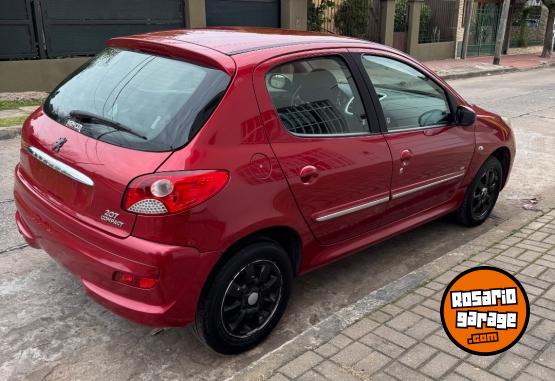 Autos - Peugeot 207 2012 Diesel 124000Km - En Venta