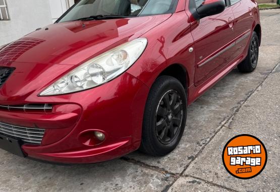 Autos - Peugeot 207 2012 Diesel 124000Km - En Venta
