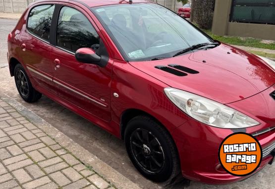 Autos - Peugeot 207 2012 Diesel 124000Km - En Venta