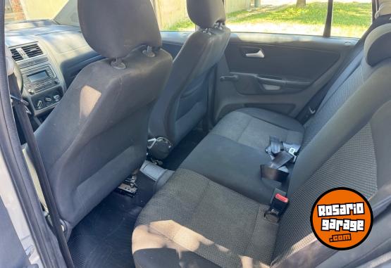 Autos - Volkswagen Suran 2019 GNC 117000Km - En Venta