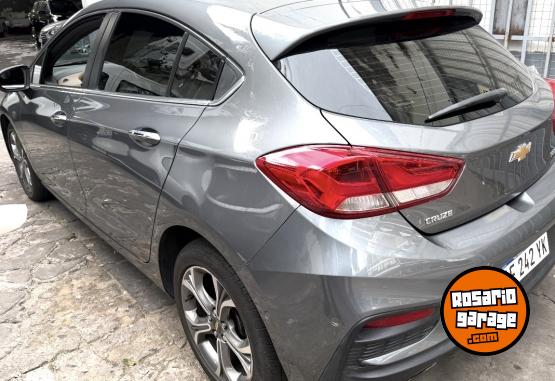 Autos - Chevrolet Premier 2022 Nafta 57000Km - En Venta