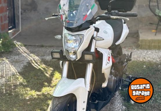 Motos - Benelli TNT 2018 Nafta 27000Km - En Venta