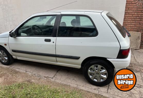 Autos - Renault Clio energy 1.4 1996 Nafta 146900Km - En Venta