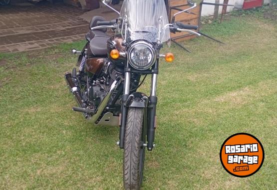 Motos - Royal Enfield Meteor 2023 Nafta 4500Km - En Venta