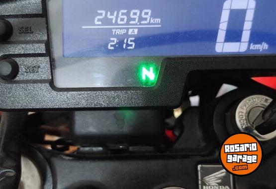 Motos - Honda Tornado 250 2023 Nafta 2470Km - En Venta