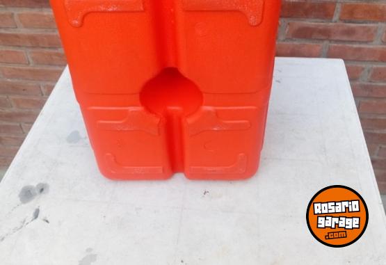 Otros (Náutica) - Tanque de combustible de 30 lts HULK - En Venta