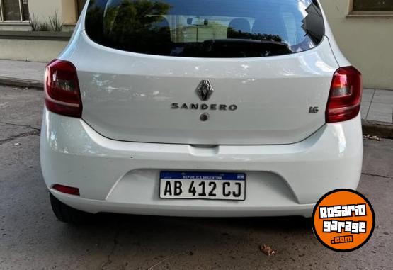 Autos - Renault NUEVO SANDERO AUTHENTIQUE 2017 Nafta 105000Km - En Venta
