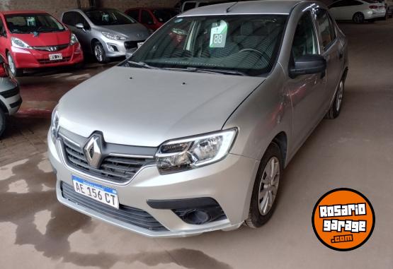 Autos - Renault LOGAN prisma cronos 2020 GNC 65000Km - En Venta